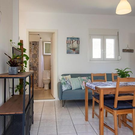 Babilia Central Appartment Suites Limenas Hersonisou Херсонисос Екстериор снимка