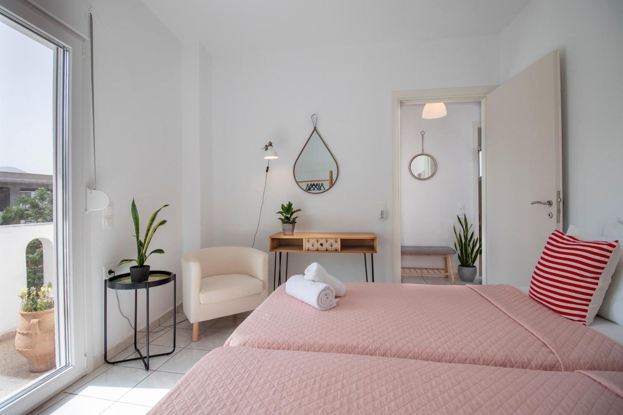 Babilia Central Appartment Suites Limenas Hersonisou Херсонисос Екстериор снимка